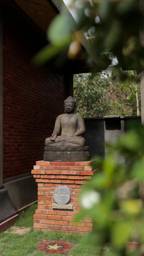 Rumah Dharma Boutique Villa Magelang Exterior photo